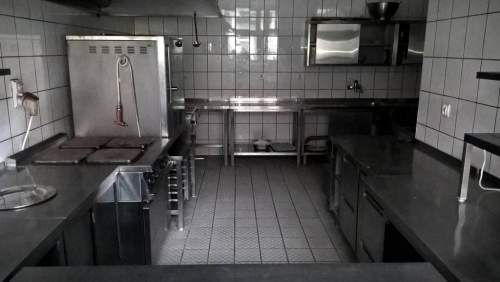 Obiekt na sprzedaż, 515 m2, Górażdże