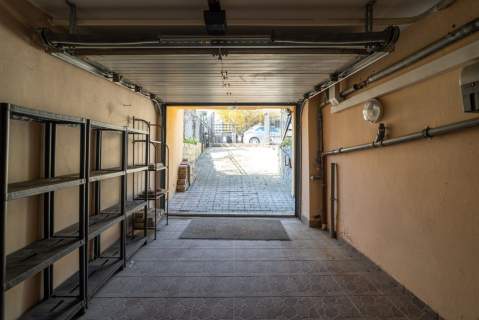Mieszkanie w szeregu z ogrodem 80 m .