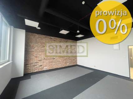 Pofabryczny klimat, recepcja, parking , dostęp24h