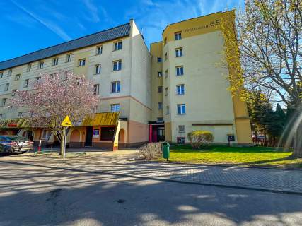 2 pokoje, loggia, komórka ul. Wrocławska