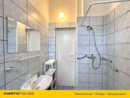 Dom z dużą działką 2196 m2 pod usługi, Pabianice