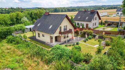 Dom wolnostojący Garaż wolnostojący