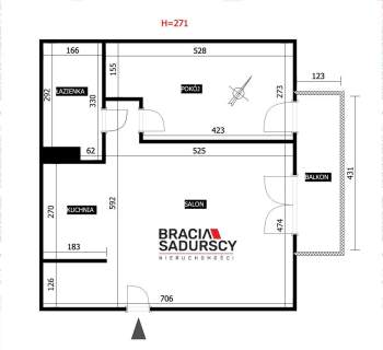 Wygodny elegancki apartament w centrum.