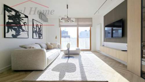 Luksusowy, wyposażony 3 pok apartament przy Rynku.