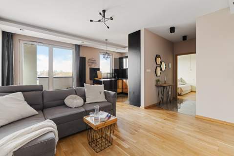 Loggia 16,5m2 Piękne zachody Panorama Garaż