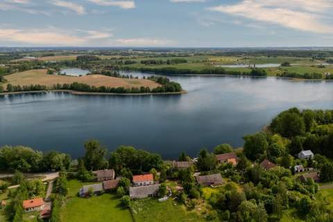 Nieruchomość nad jeziorem Wojnowo