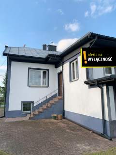 Dom z dużą działką, stodołą i wejściem do lasu