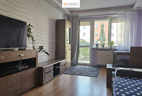 Bacieczki, 2 duże pokoje, 48 m2, parter, 2000 pln