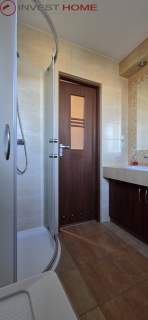 Koszarowa 17 blok, piwnica, balkon