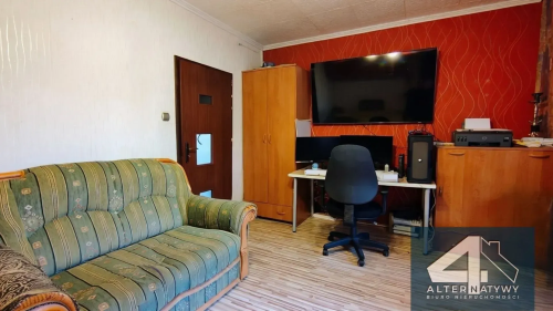 Pierwsze piętro 67m2 3 pokoje duży balkon