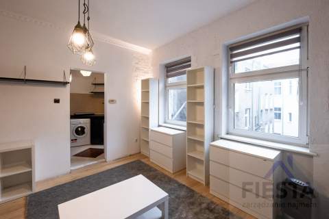 Kawalerka w centrum przy Kaskadzie super cena