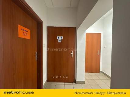 Lokal 133 m / parking / ciąg pieszy