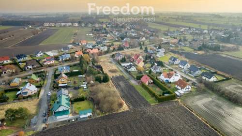 Działka budowlana 1385 m2 - 20 minut do Gdańska