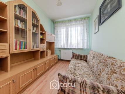 BLISKO SKM SPOKOJNA OKOLICA 3 POK.