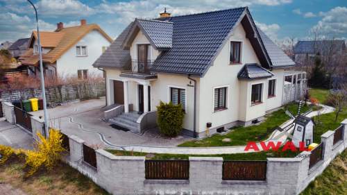Atrakcyjny dom jednorodzinny w Mrzezinie