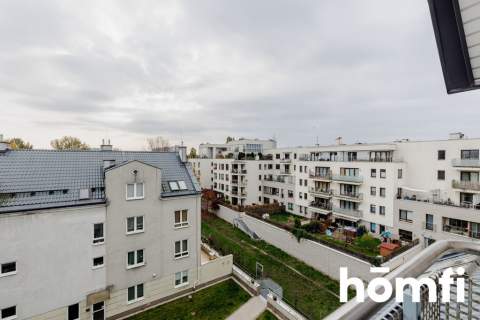 Dwupiętrowe duże mieszkanie w centrum Pruszkowa