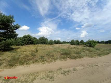 DZIAŁKA Z MOŻL. UZYSK. WZ 800 m2 WÓLKA