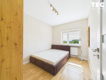3 niezależne pokoje balkon - ul. Kwartowa