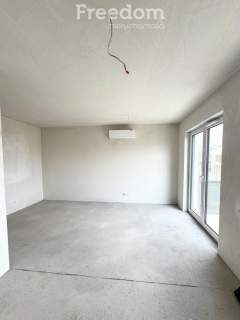 3 pokoje komórka 2 miejsca postojowe 2 balkony