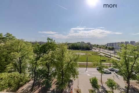 Plac Centralny 3 pokoje I 73m I garaż I winda