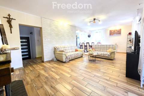 Nowoczesny dom z klimatem, 2000m2,