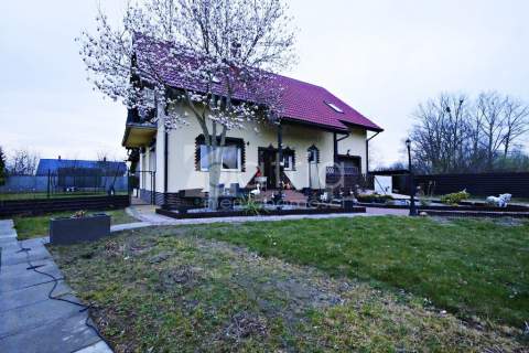Dom 153 m , działka 1455 m , po remoncie   Darż