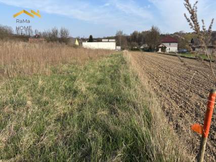 Biznes i dom przy S7   17 arów, Wola Więcławska