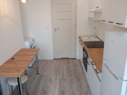 Wynajmę nowoczesną kawalerkę w centrum, Matejki 4
