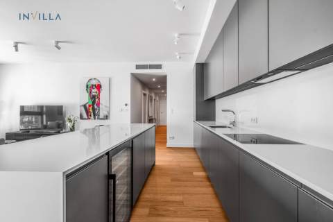 Ekskluzywny penthouse z tarasem, Grzybowska