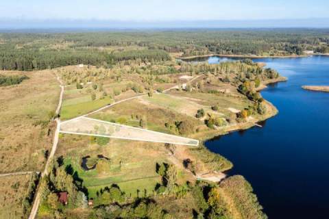 Działka budowlana nad jeziorem 2983 m2 Mazury
