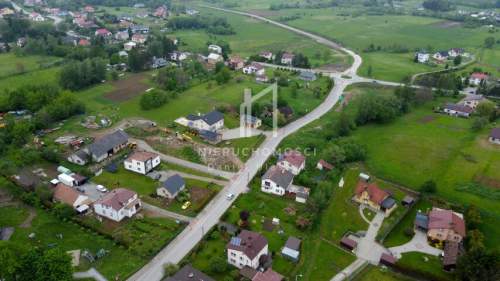 MUROWANY DOM DLA RODZINY, WOLICA, GM. JASŁO, 9,3AR
