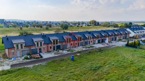 GOTOWE Ostatnie segmenty 4 POKOJE Garaz w bryle