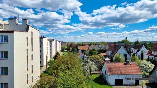 Przestronna kawalerka blisko centrum.