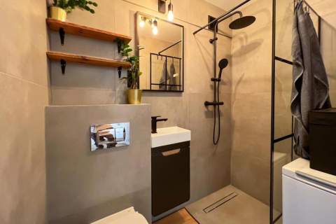 Gotowe do wprowadzenia 3 Pokoje Winda