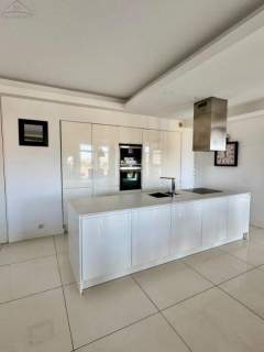 DO WYNAJĘCIA APARTAMENT 130M2 4000ZŁ