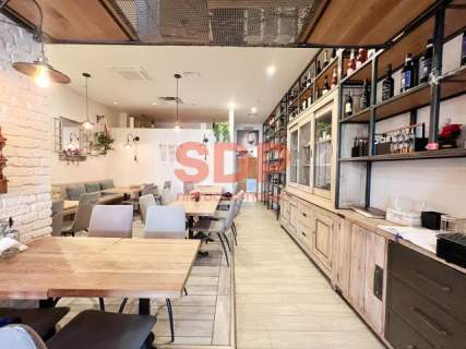 Lokal 168 m2 z potencjałem gastronomicznym - Plac Solny