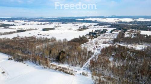 Malownicza działka 750m od jez Narie Warmia Mazury