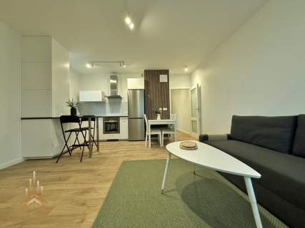 Nowe, 2 pokoje, balkon, 2x garaż, komórka, Gocław