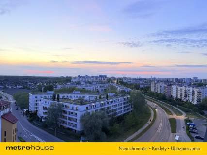 3 pokoje, panorama Warszawy, garaż, KABATY