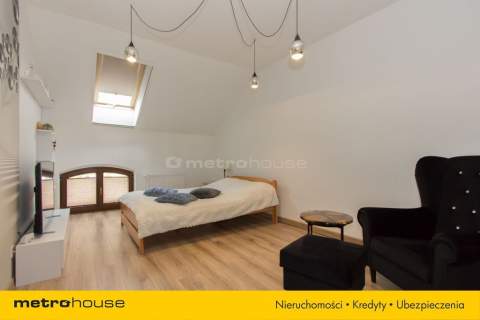 Mieszkanie- Trzesiecka 90m2/ poddasze do aranżacji