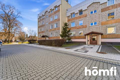 Słoneczne rozkładowe z balkonem i piwnicą