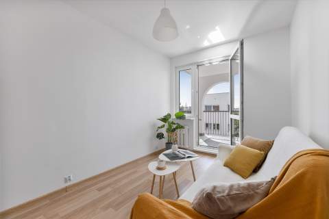 4 pokoje 64,9 m d. balkon do zamieszkania Jagiełły