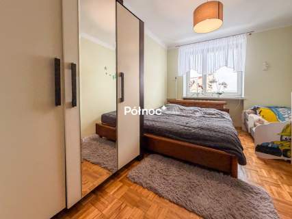 Ustawne M4 przy ul. Połanieckiej 64,4m2