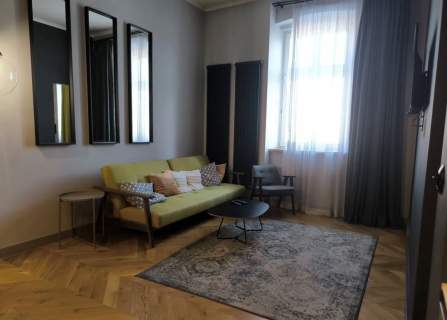 CZTEROPOKOJOWE MIESZKANIE - UL. WĘGIERSKA- 90,5 M2