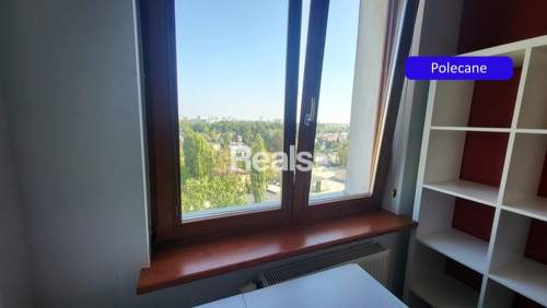 3 pokoje, oddzielna kuchnia, balkon