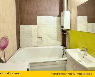 Kawalerka 32,8 mkw z balkonem i dużą kuchnią.