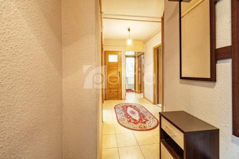 Stare Miasto, 3 pokoje, parter 61,62 m2, balkon