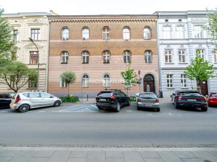 Butikowa kancelaria notariusz centrum tramwaj