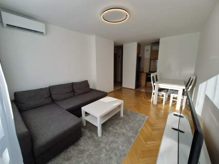 Przy Varso i Dworcu Centralnym 2 pokoje Balkon Klimaty