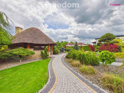 Dom z boiskiem i altaną-Mazowszany-Kowala